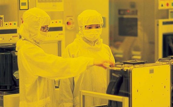Top chips makers reluctant to respond to India grants